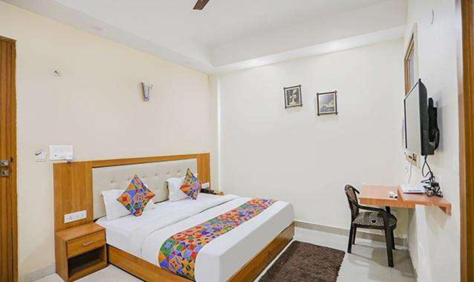 Fabhotel Royal Stay I Greater Noida Zewnętrze zdjęcie