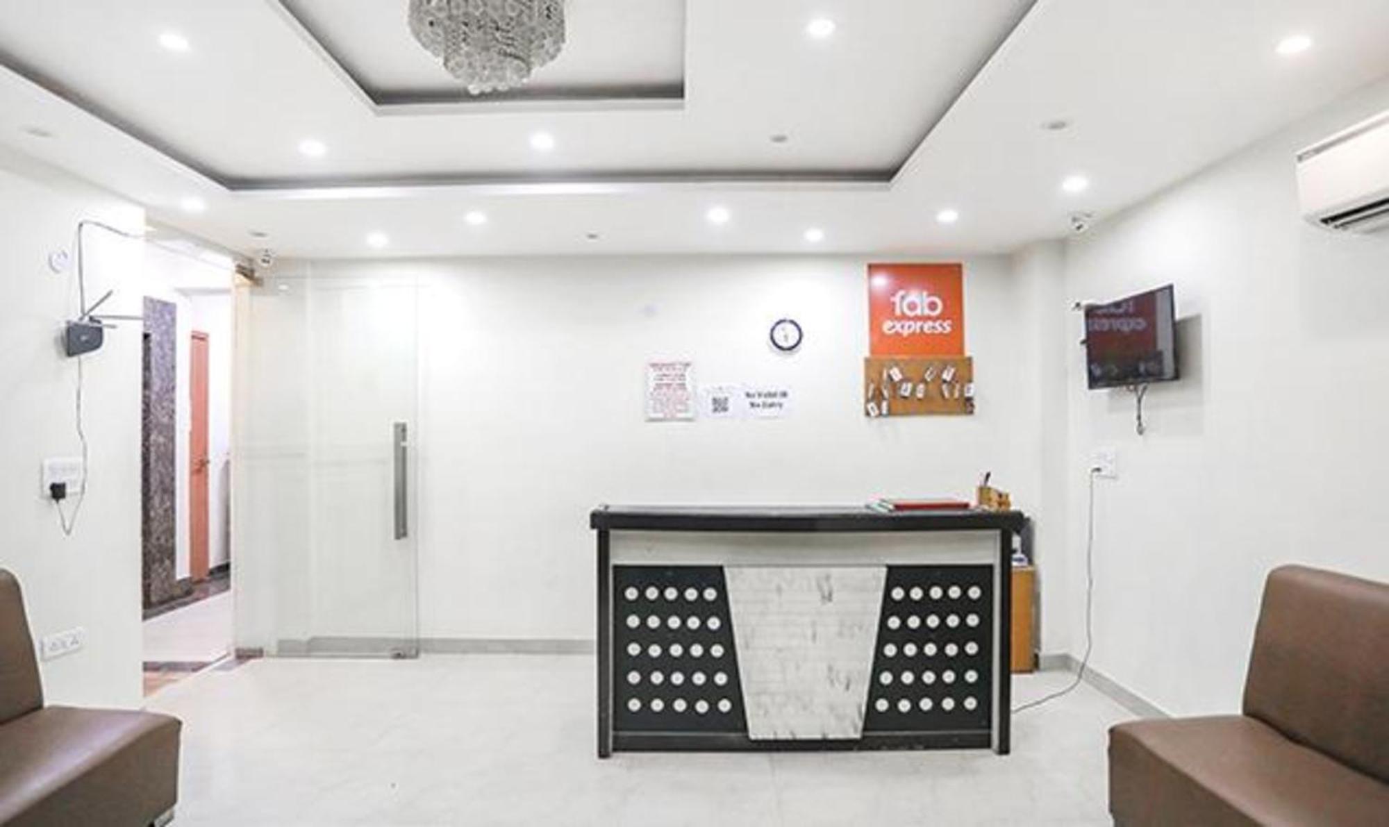 Fabhotel Royal Stay I Greater Noida Zewnętrze zdjęcie