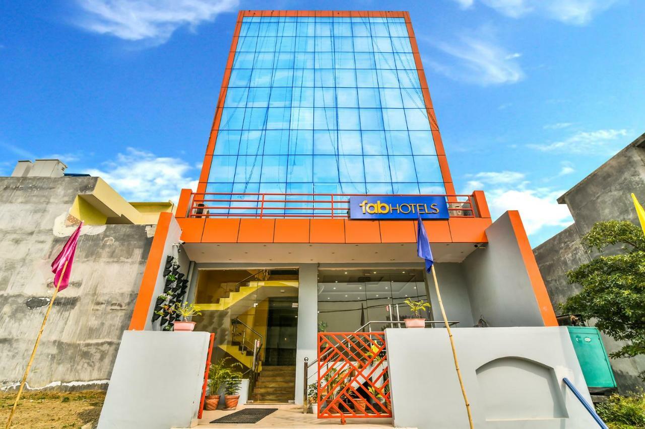 Fabhotel Royal Stay I Greater Noida Zewnętrze zdjęcie
